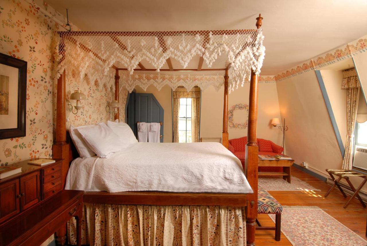 The Robert Morris Inn Oxford Екстериор снимка