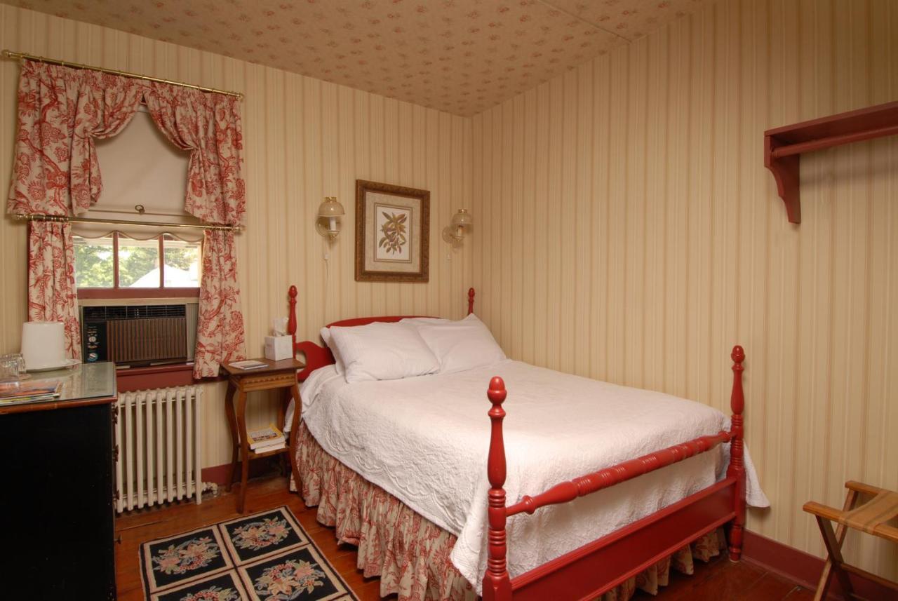 The Robert Morris Inn Oxford Екстериор снимка